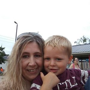 Meet your Posher, Stacy